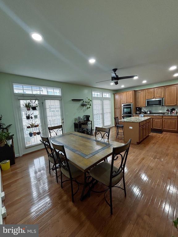 Building Photo - 3120 King Ln