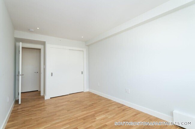 Foto del edificio - 1410 Columbia Rd