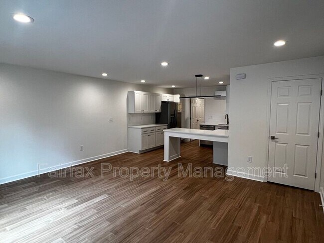 Foto del edificio - 1309 Hudson Ave