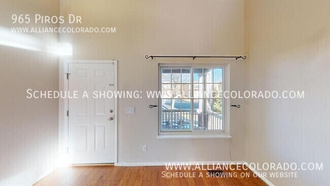Building Photo - 965 Piros Dr