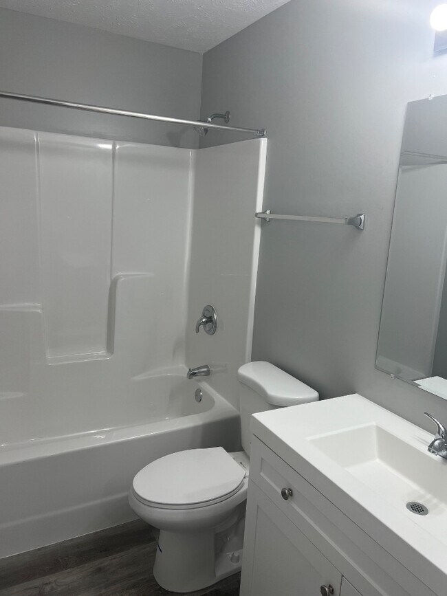 Foto del edificio - NP Rentals - 2321 W 18th St #6