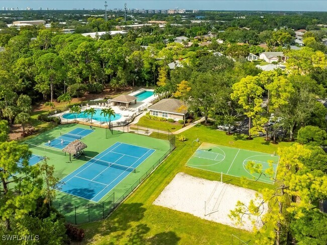 Foto del edificio - 1309 Briarwood Ct