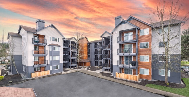 Building Photo - Redmond Place