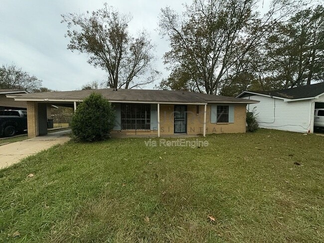 Photo - 6521 Lyndon B Johnson Dr House