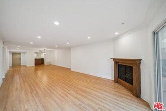 Building Photo - 1508 Greenfield Ave