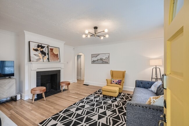 Photo - 1103 Atlantic Dr NW (Atlanta, GA) House