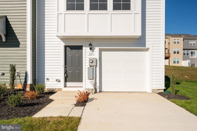 Building Photo - 115 Tuxford Rd