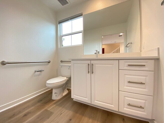 Foto del edificio - New Build 3bd/3bth in Coral Ridge Communit...