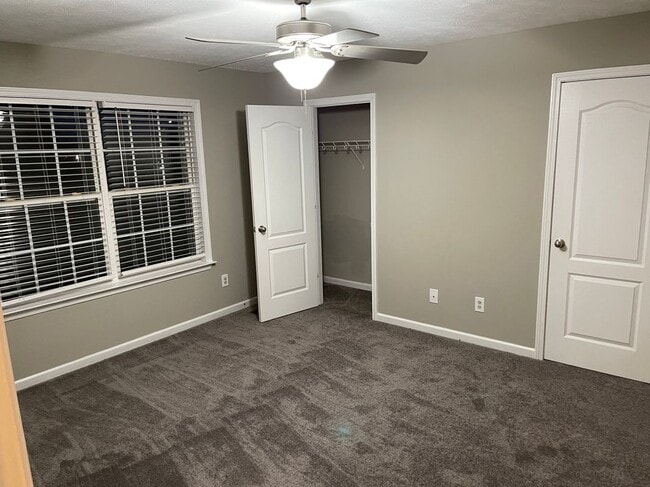 Building Photo - 1604 Baucom Dr