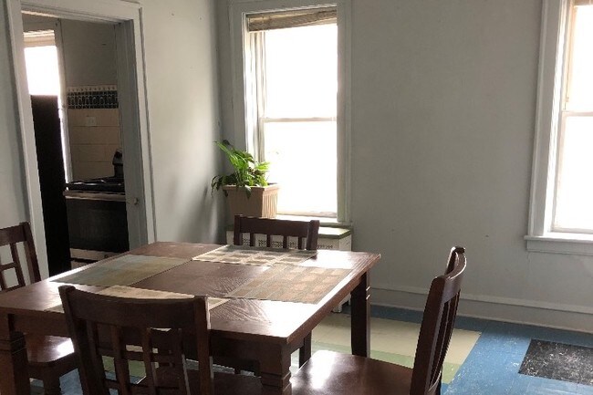 Foto del edificio - 4218 W Cortland St