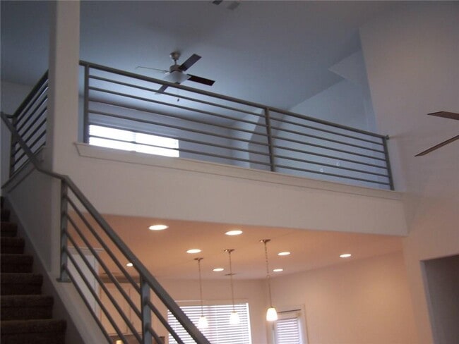 Building Photo - 2214 Capulet St