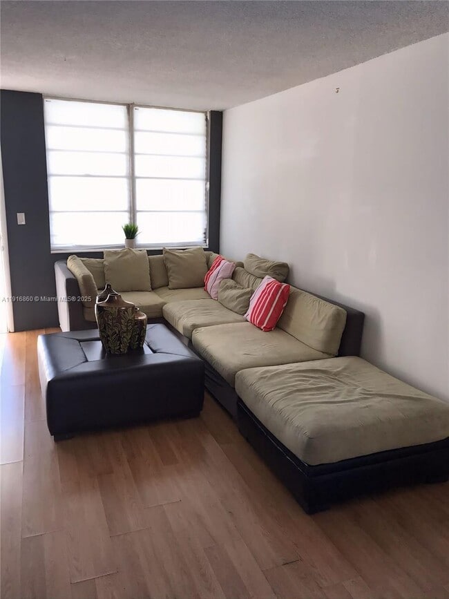 Foto del edificio - 1732 Meridian Ave