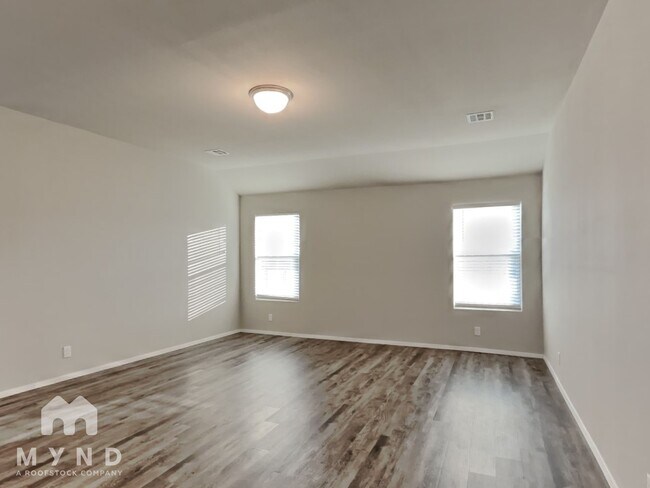 Foto del edificio - 14109 N 74th E Ave