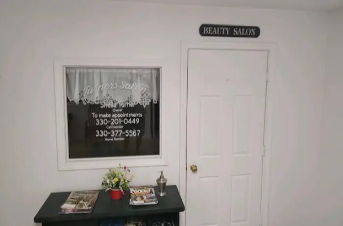 Building Photo - 149 E Jones St