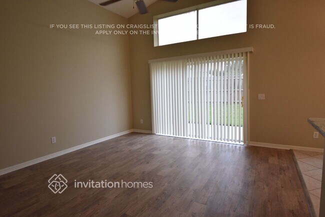 Foto del edificio - 13318 Meadowlark Ln
