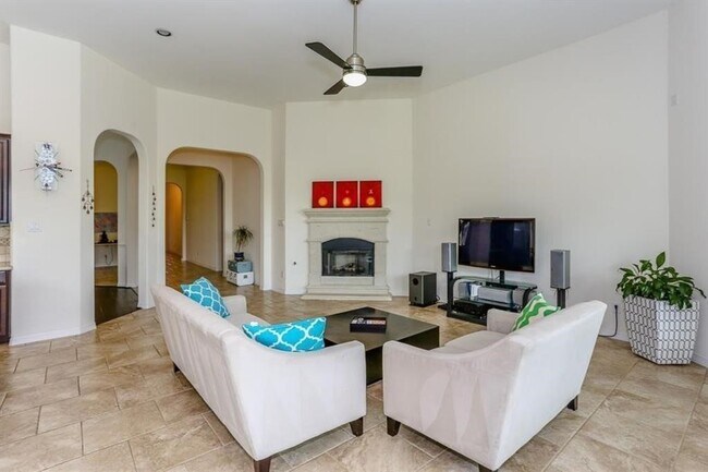 Foto del edificio - 6014 Cambry Landing Ln