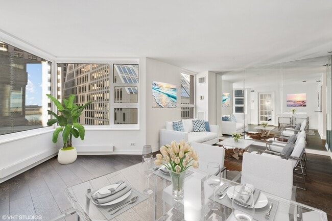 Foto del edificio - 401 E Ontario St