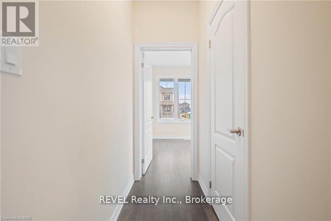 Building Photo - 71 Sun Hvn Ln