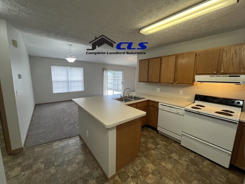 567 Farrington St, Terre Haute, IN 47807 Condo for Rent in Terre Haute, IN