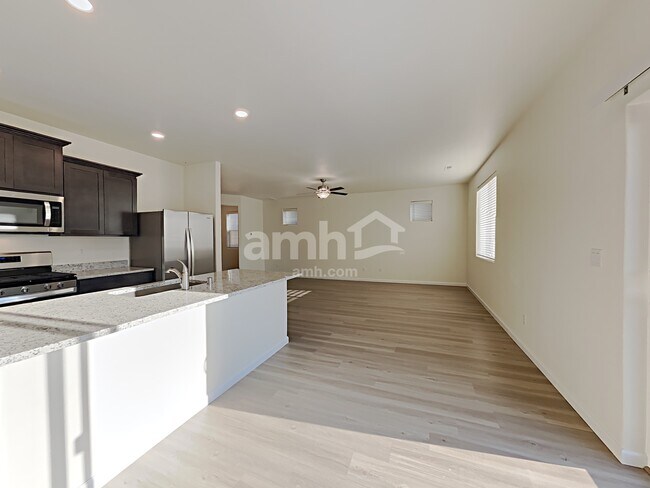 Foto del edificio - 1209 W 17th Ave