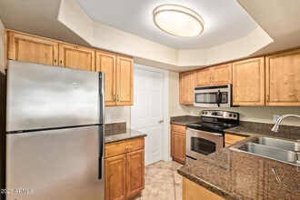 Building Photo - 17017 N 12th St