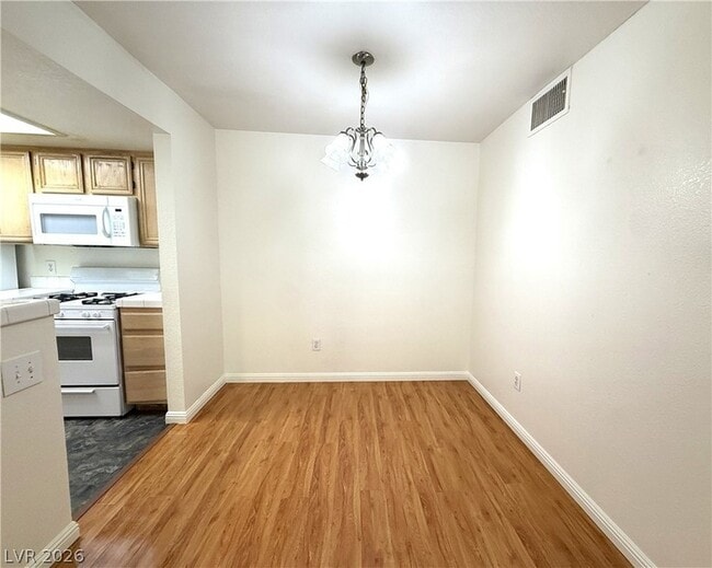 Building Photo - 1900 Rio Canyon Ct