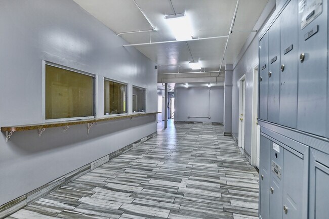 Foto del edificio - Alvarado  Apartments