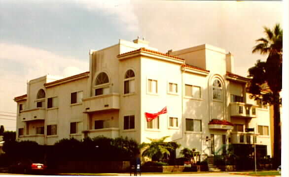 Primary Photo - 5200 Inglewood Blvd
