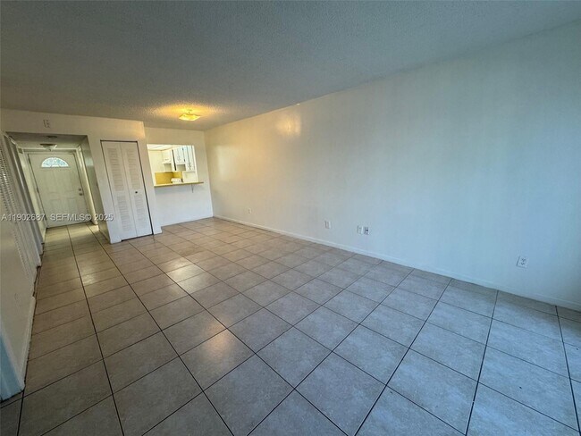 Foto del edificio - 1503 NW 207th St