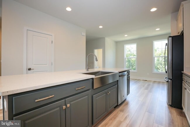 Building Photo - 6715 Karter Robinson Dr