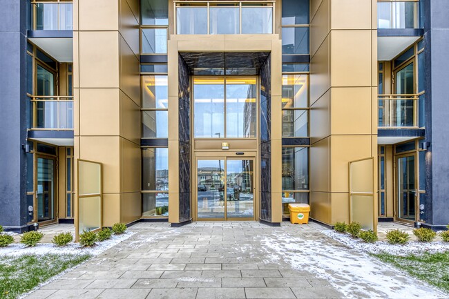 Photo du bâtiment - 2333-2333 Khalsa Gate