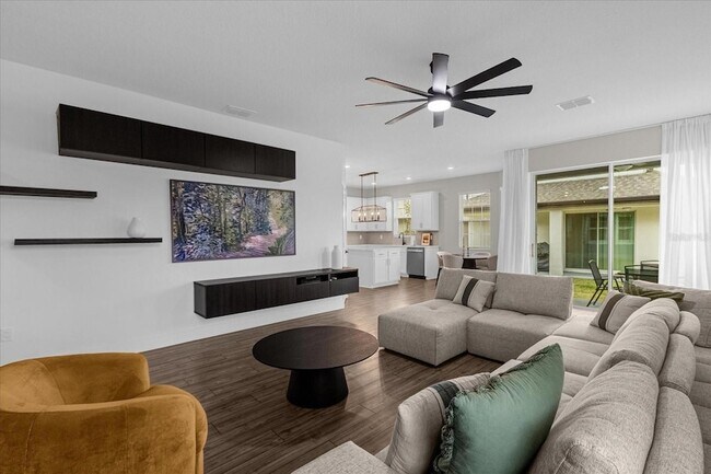 Foto del edificio - 7962 Rumney Ln
