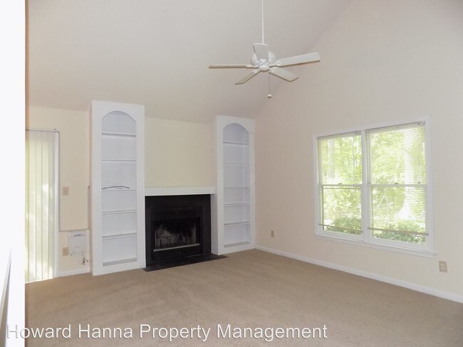 Building Photo - 2 br, 2 bath House - 211 Burman Wood Drive