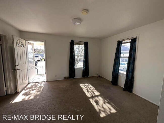 Building Photo - 2 br, 1 bath House - 2133 W 3500 N