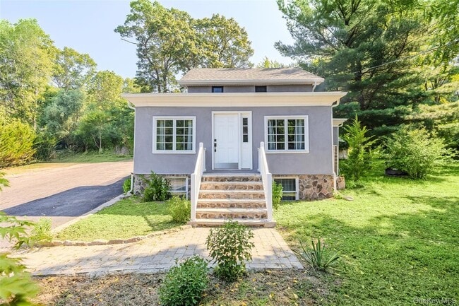 Building Photo - 143 Rocky Point Landing Rd