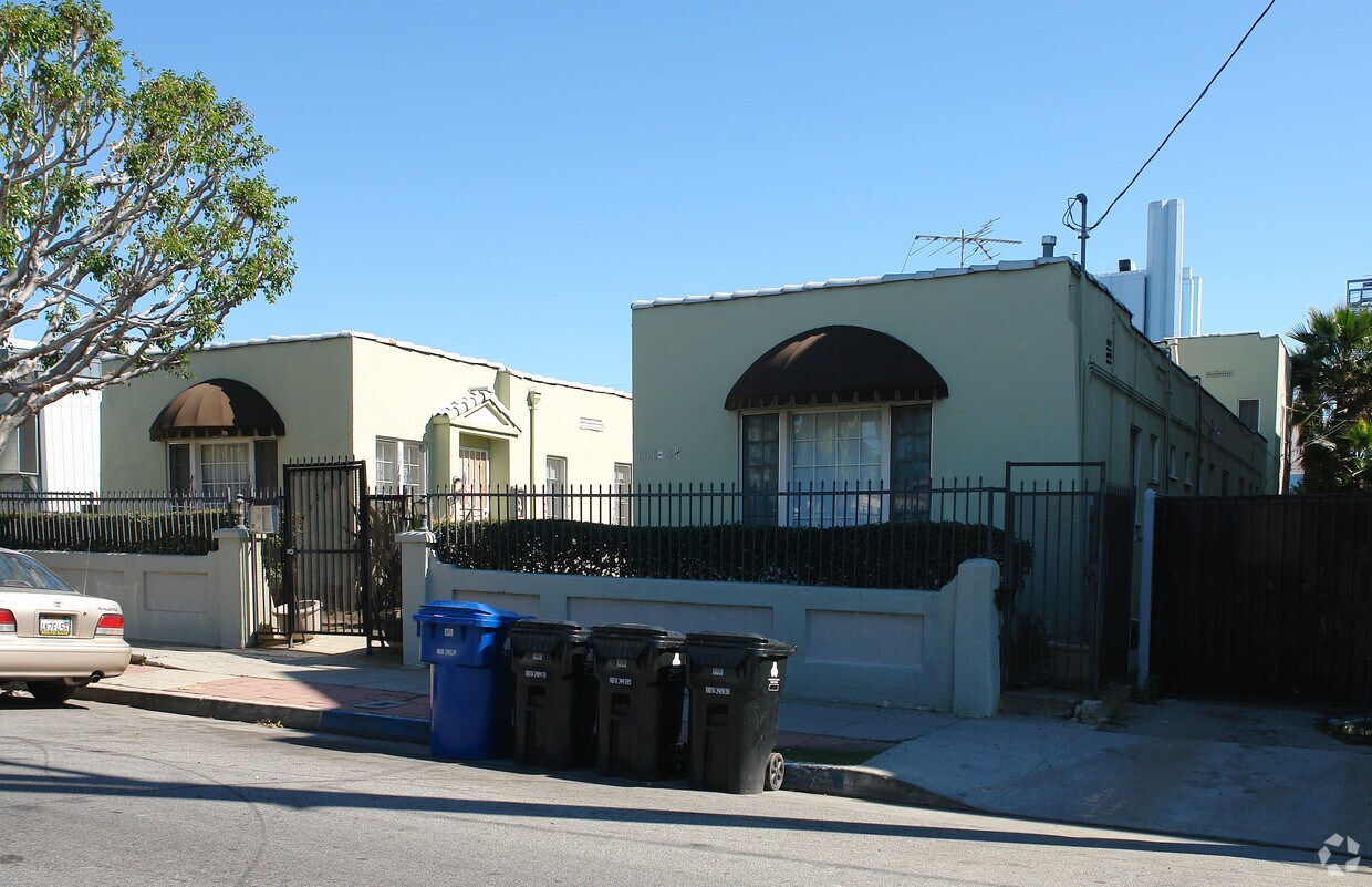 Building Photo - 1320 Edgemont St