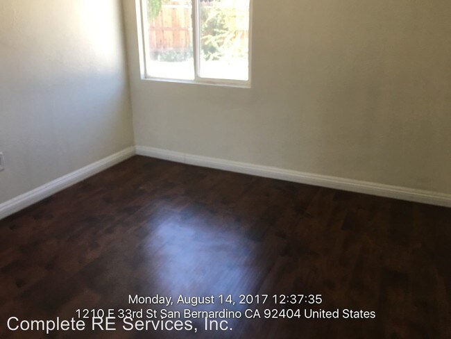 Foto del edificio - 1210 E 33rd St