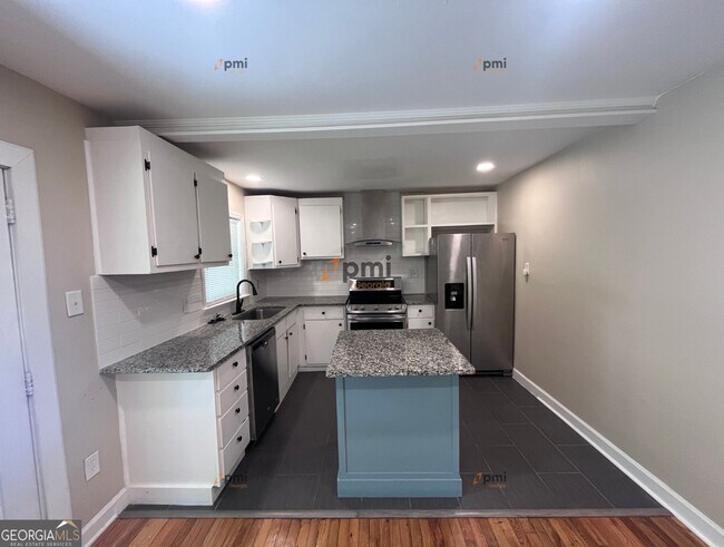 Foto del edificio - 2114 Fellowship Rd