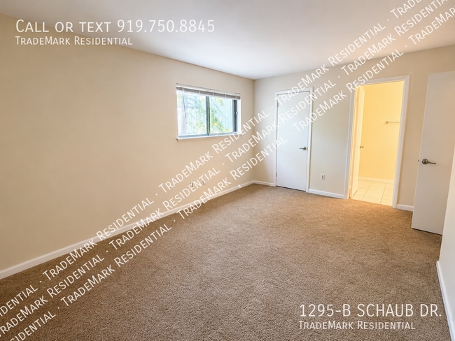 Building Photo - 1295-B SCHAUB DR.-