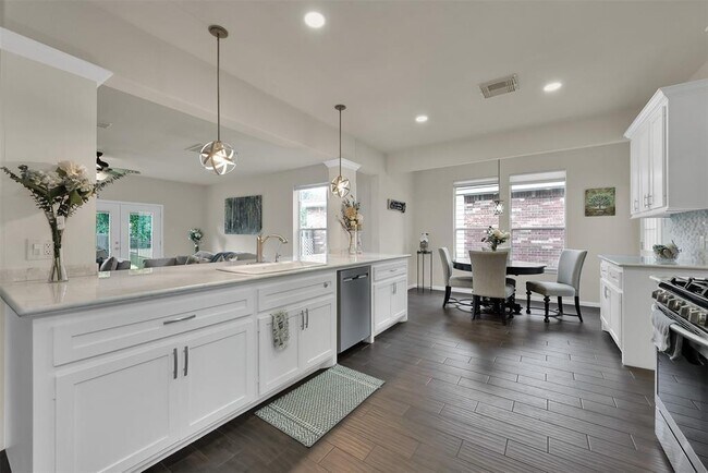 Building Photo - 155 Snug Harbor Dr