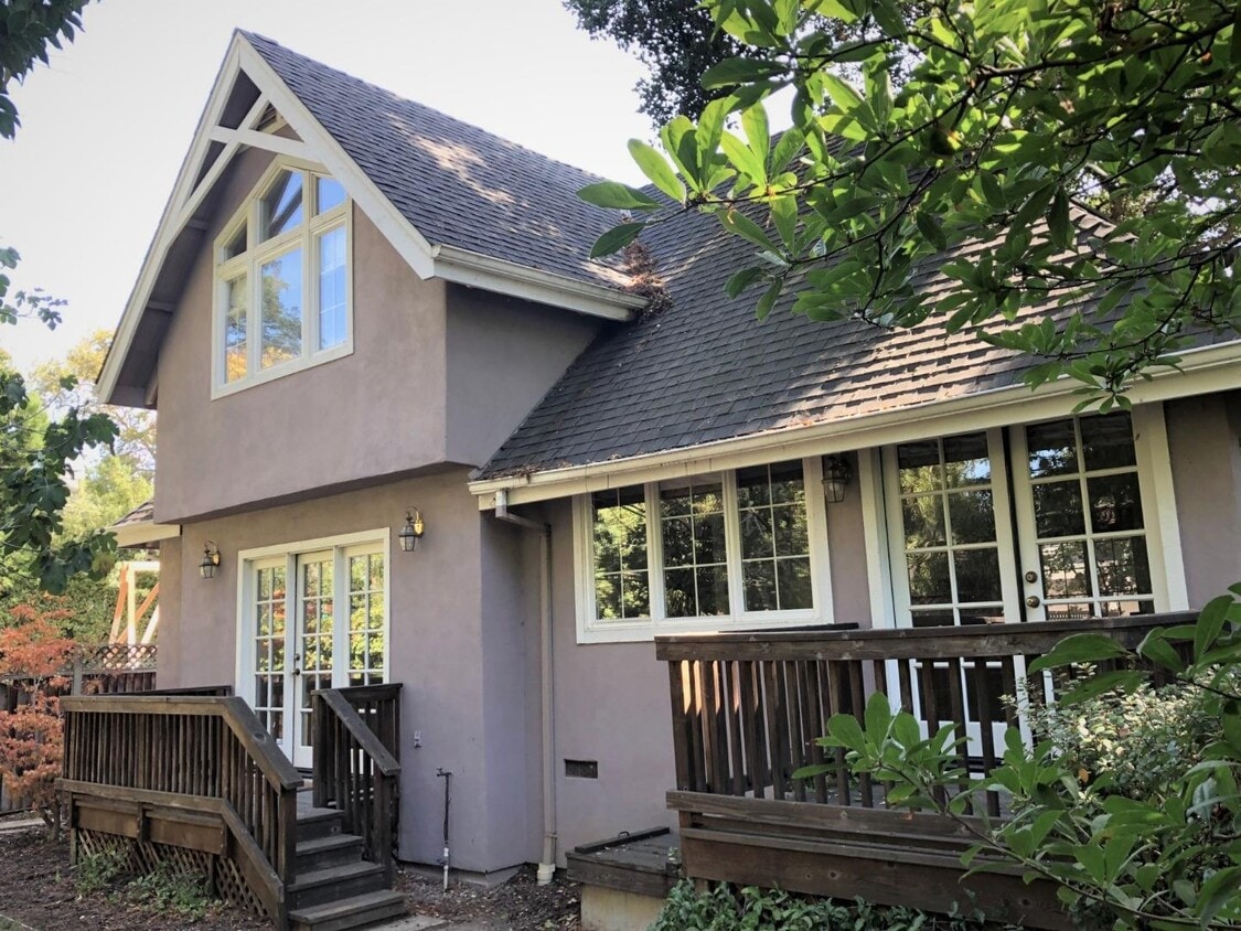 Primary Photo - 786 Partridge Ave
