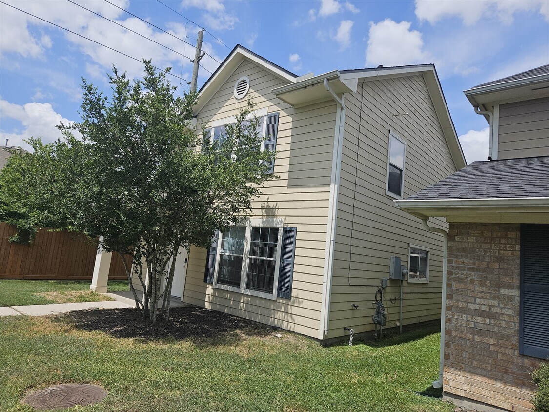 Foto principal - 19509 Richland Springs Dr
