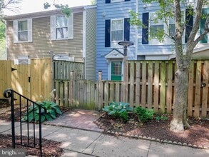Building Photo - 13493 Demetrias Way