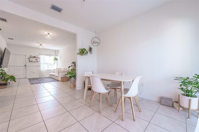 Foto del edificio - 440 NE 5th Way