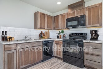 Building Photo - 513 Whitefish Ln