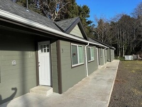 Building Photo - 3440 US-101