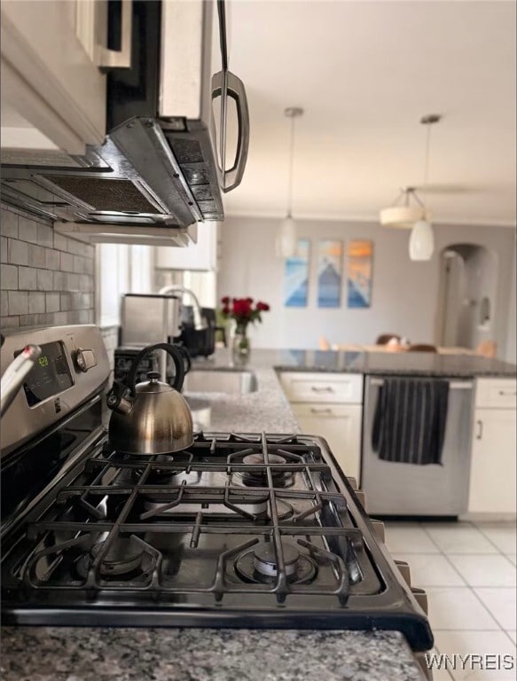 Building Photo - 30 Manlon Terrace