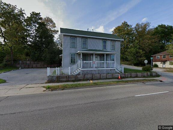 Primary Photo - 8813 Water St