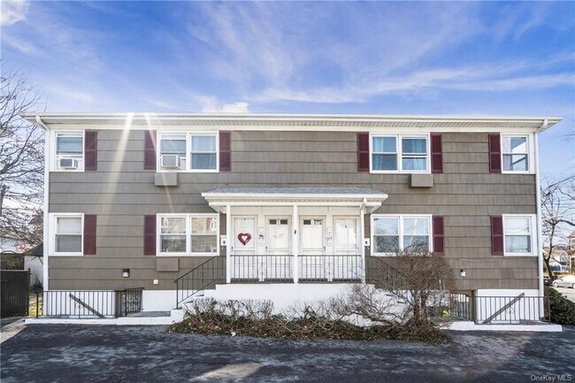 Building Photo - 214 Fenimore Rd