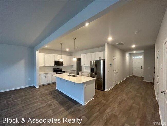 Building Photo - 3 br, 2.5 bath House - 29 Verona Drive